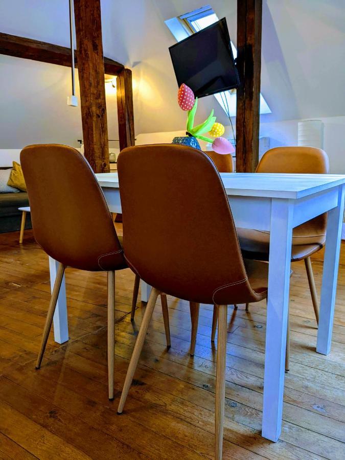 Honey I'M Home Apartments Veliko Tarnovo Luaran gambar