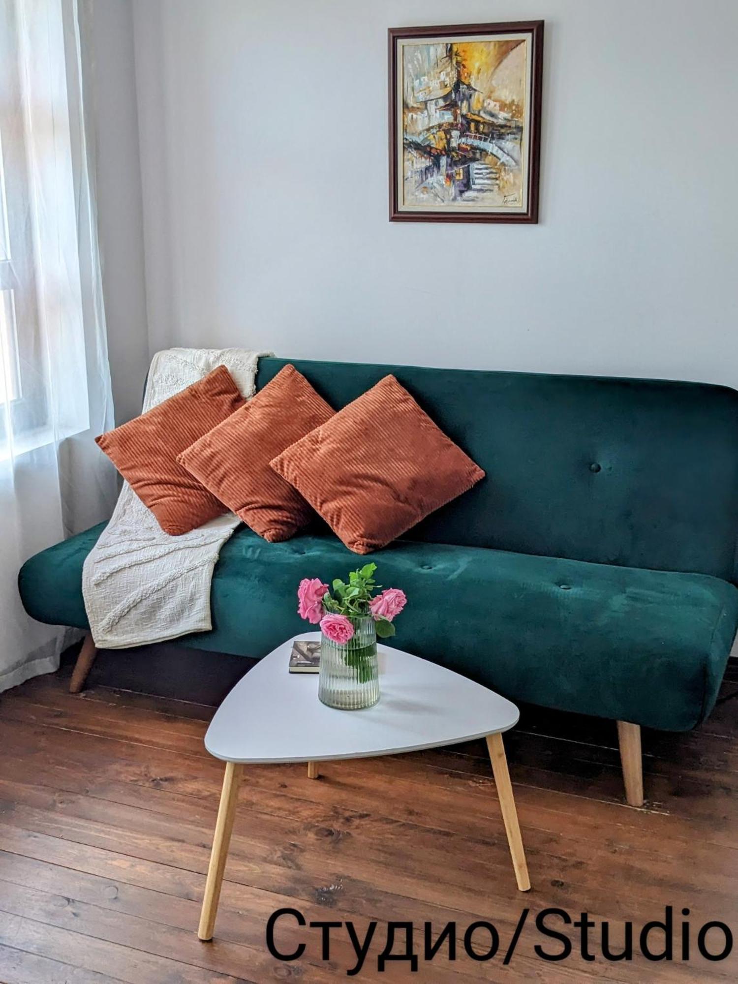 Honey I'M Home Apartments Veliko Tarnovo Luaran gambar