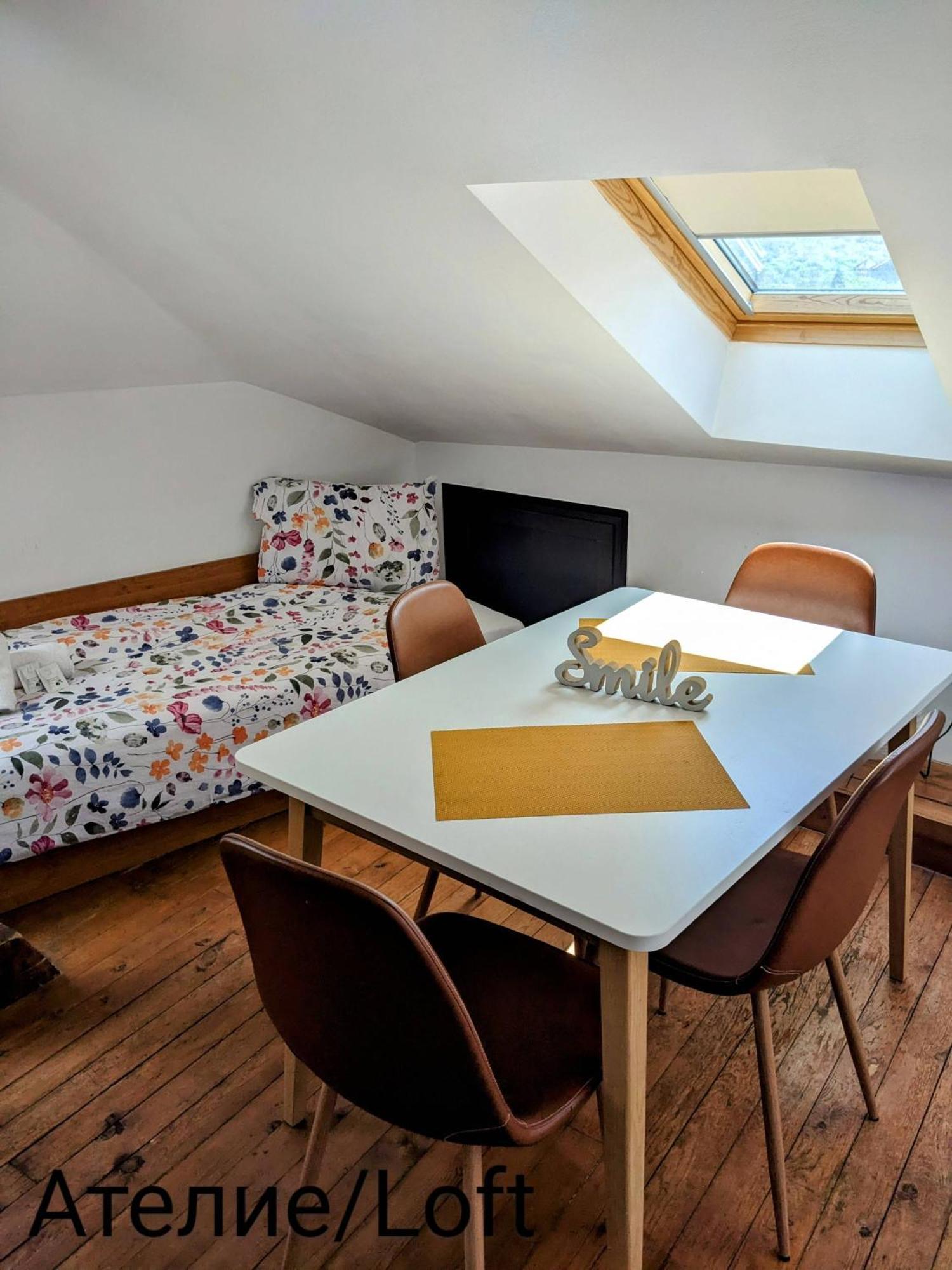 Honey I'M Home Apartments Veliko Tarnovo Luaran gambar